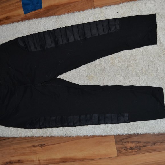 Vina Pants - Black Vina Leggings Size L